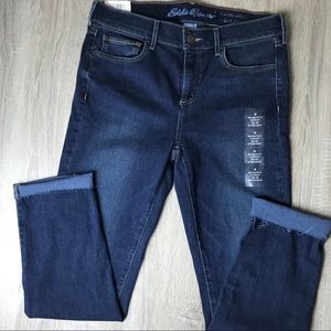 NWT Eddie Bauer slightly curvy jeans